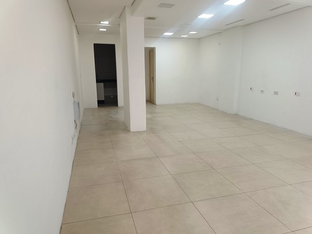 010.jpg