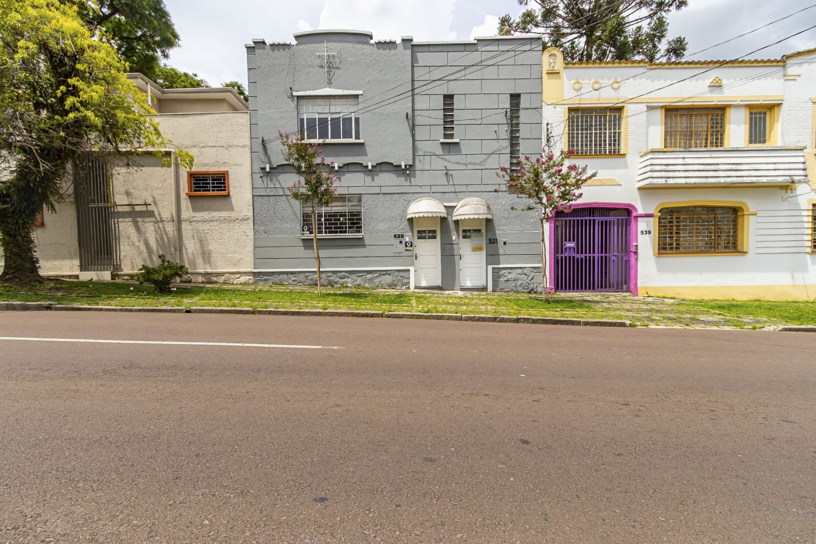 Casa Comercial para locacao no Merces em Curitiba com 87,20m² por R$ 4.266,00