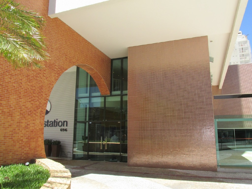 Apartamento para locacao no Centro em Curitiba com 43,86m² por R$ 2.120,00