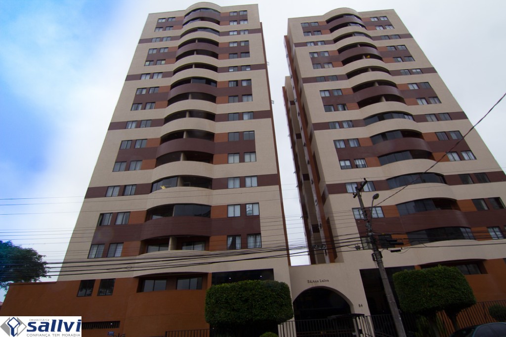 Apartamento para locacao no Capao Raso em Curitiba com 99,30m² por R$ 2.653,00