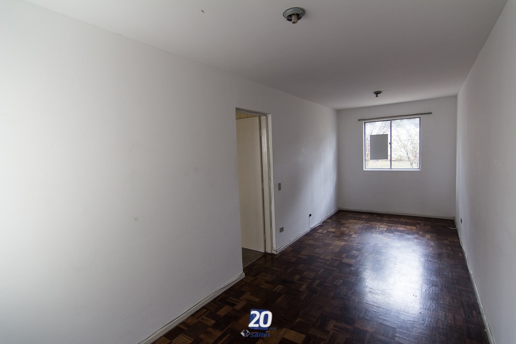 Apartamento para locacao no Novo Mundo em Curitiba com 80,14m² por R$ 2.000,00