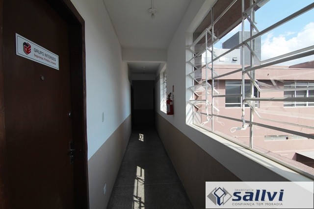 Cjto Comercial/sala para locacao no Capao Raso em Curitiba com 75,20m² por R$ 1.986,00