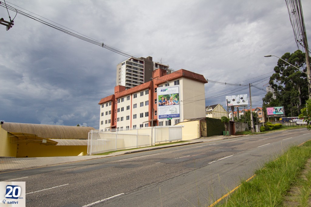 Apartamento para locacao no Campina do Siqueira em Curitiba com 83,15m² por R$ 2.120,00