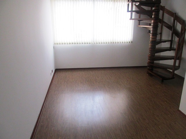 Apartamento para locacao no Cabral em Curitiba com 179,40m² por R$ 3.466,00