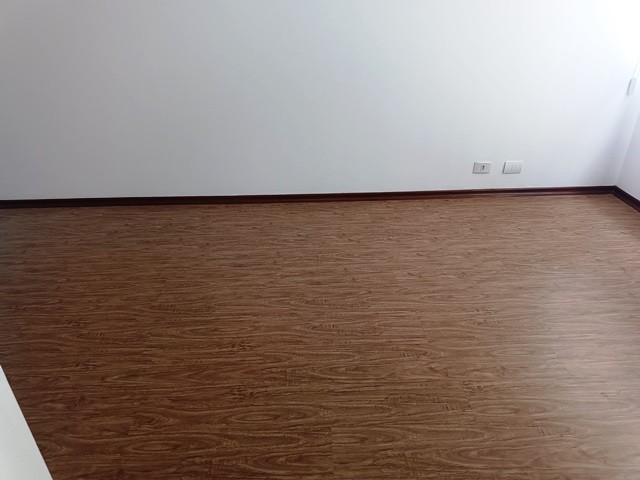 Apartamento para locacao no Cabral em Curitiba com 179,40m² por R$ 3.466,00