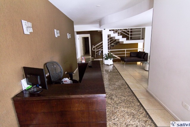 Apartamento para locacao no Centro em Curitiba com 62,02m² por R$ 2.253,00