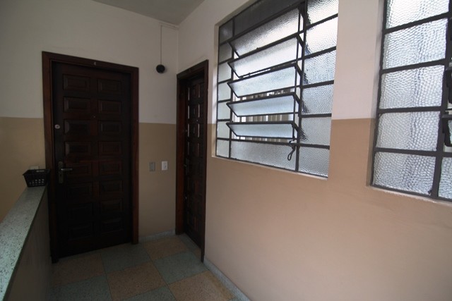Cjto Comercial/sala para locacao no Centro em Curitiba com 76,00m² por R$ 2.120,00