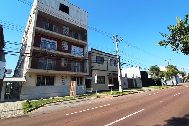 Apartamento para locacao no Reboucas em Curitiba com 100,39m² por R$ 2.386,00