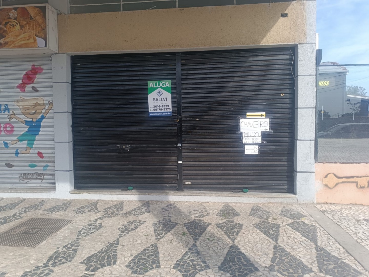 Loja para locacao no Capao Raso em Curitiba com 48,80m² por R$ 2.653,00