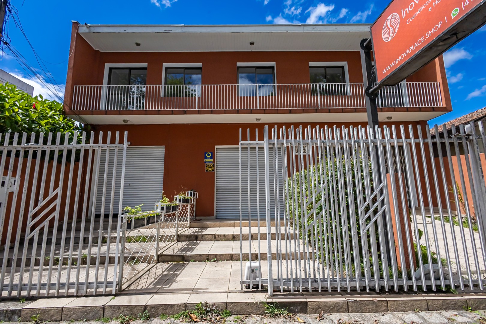 Loja para locacao no Santa Quiteria em Curitiba com 20,00m² por R$ 1.720,00