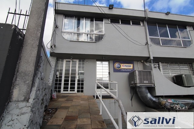 Apartamento para locacao no Ahu em Curitiba com 75,00m² por R$ 2.120,00