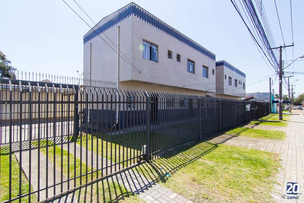 Apartamento para locacao no Xaxim em Curitiba com 45,00m² por R$ 1.853,00