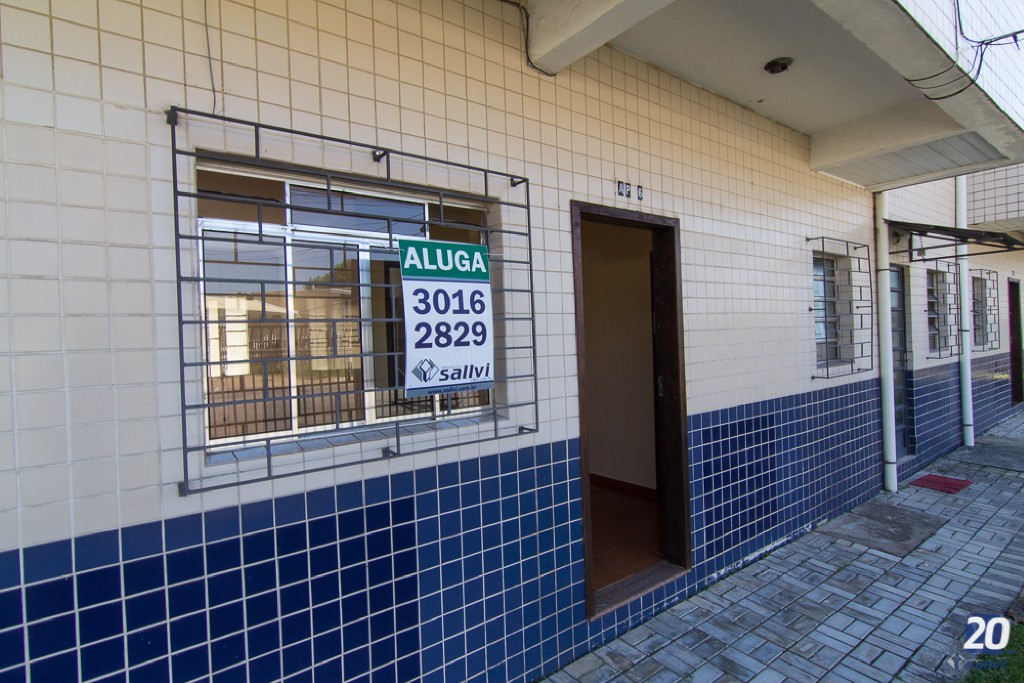 Apartamento para locacao no Xaxim em Curitiba com 45,00m² por R$ 1.853,00