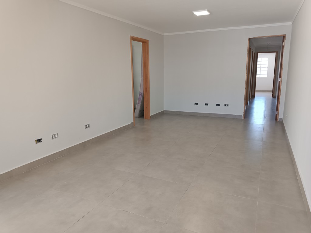Casa Residencial para locacao no Fazendinha em Curitiba com 76,00m² por R$ 3.400,00
