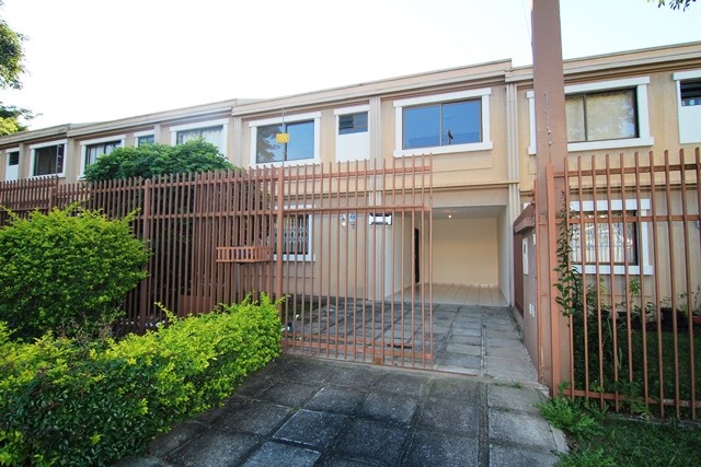 Sobrado para locacao no Portao em Curitiba com 131,04m² por R$ 4.786,00