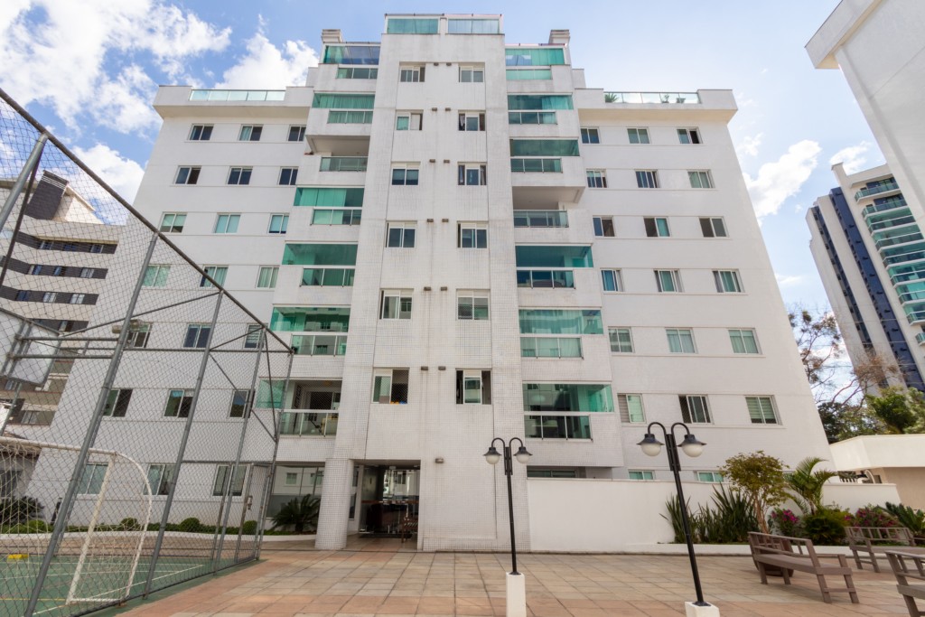 Apartamento para venda no Mossungue em Curitiba com 153,00m² por R$ 920.000,00