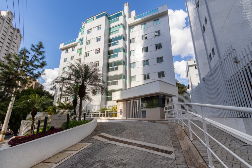 Apartamento para venda no Mossungue em Curitiba com 153,00m² por R$ 920.000,00