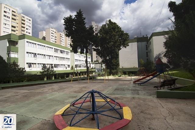 Apartamento para locacao no Portao em Curitiba com 121,00m² por R$ 2.533,00