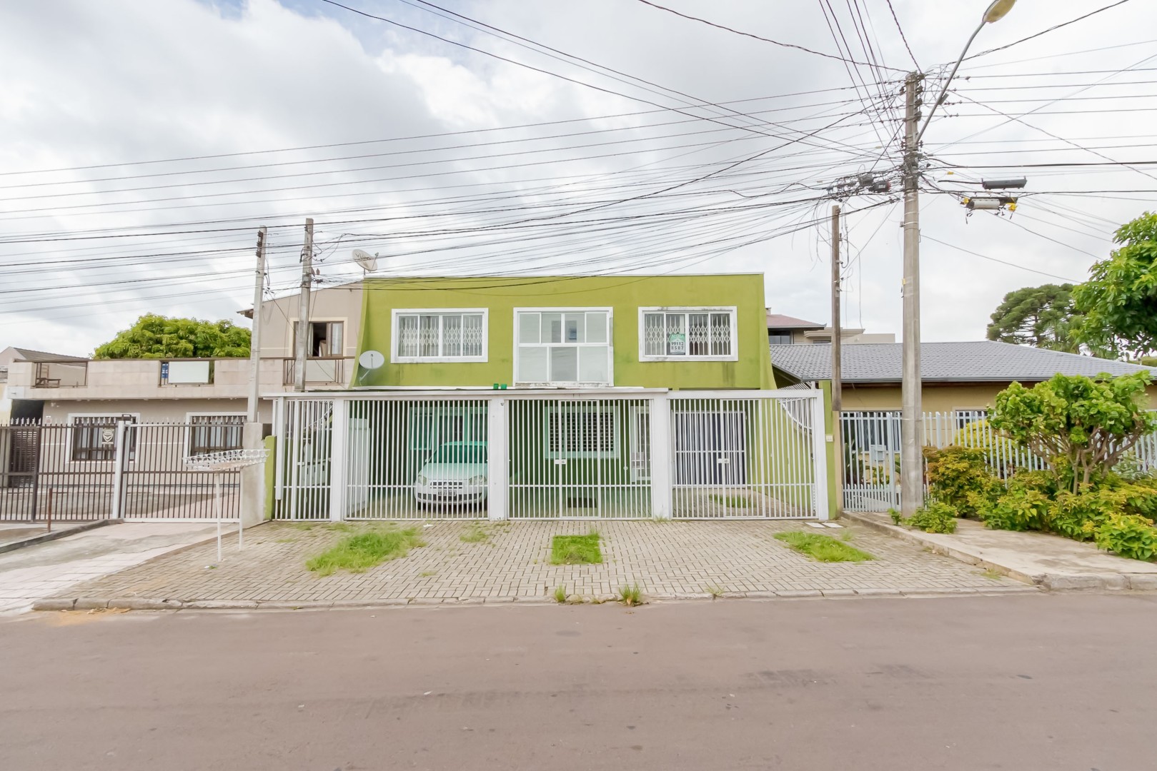 Sobrado para venda no Fazendinha em Curitiba com 386,00m² por R$ 850.000,00