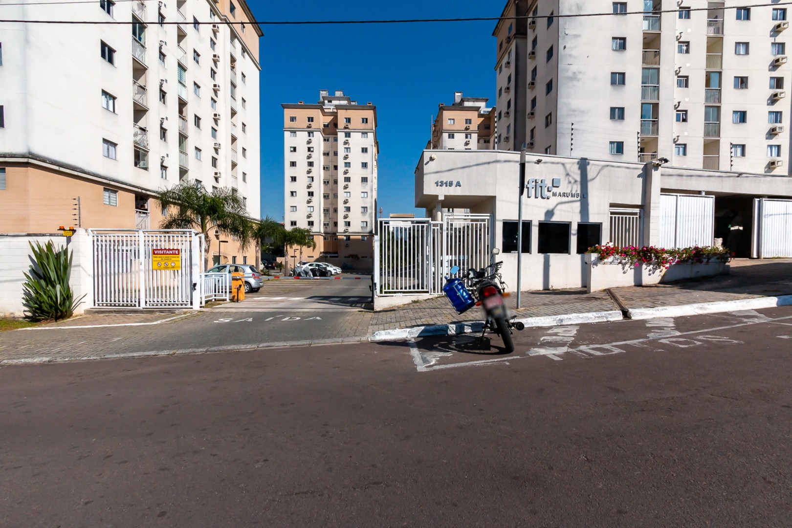 Apartamento para venda no Guaira em Curitiba com 144,00m² por R$ 415.000,00