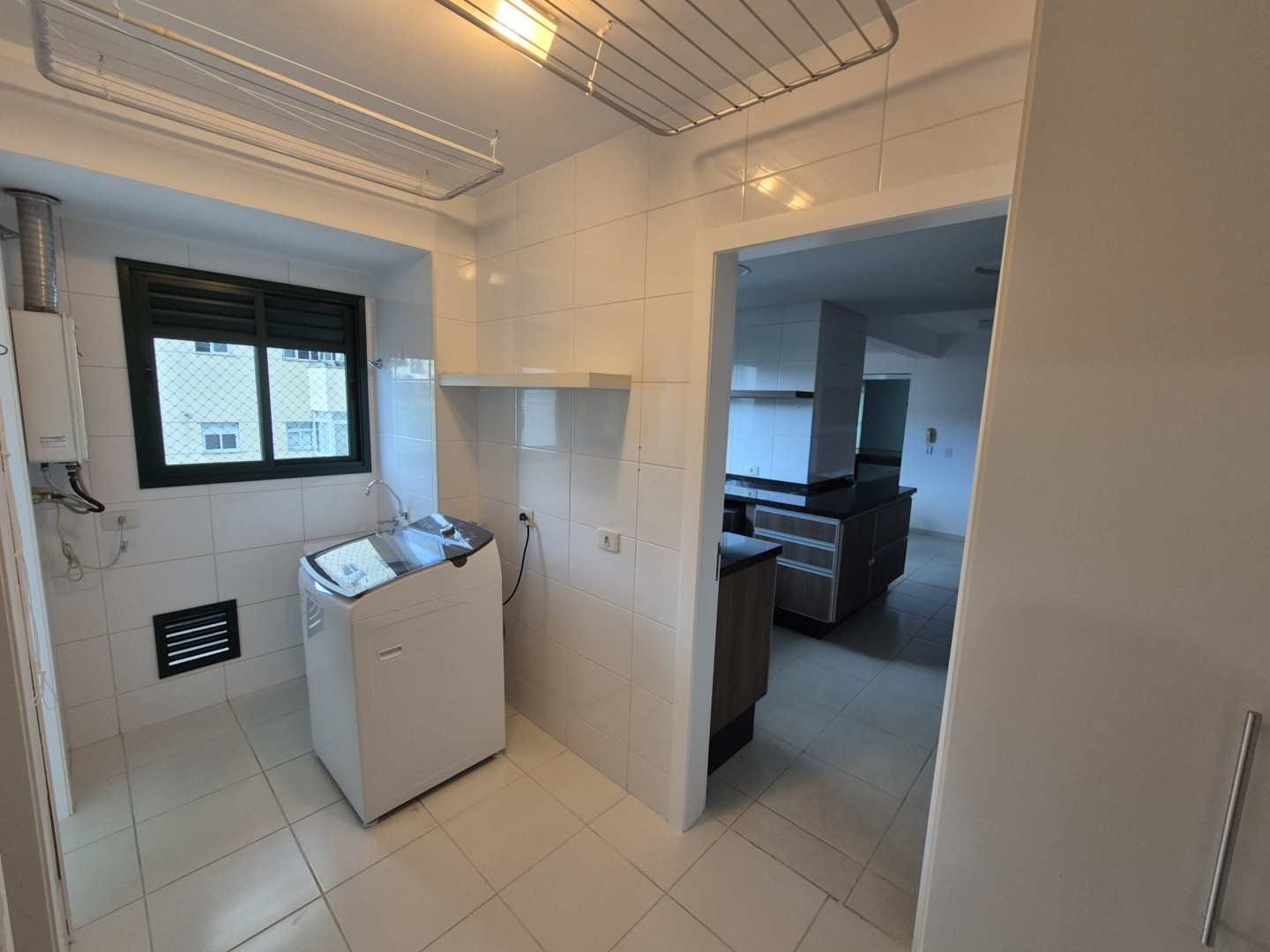 Apartamento para locacao no Bigorrilho em Curitiba com 184,00m² por R$ 9.066,00