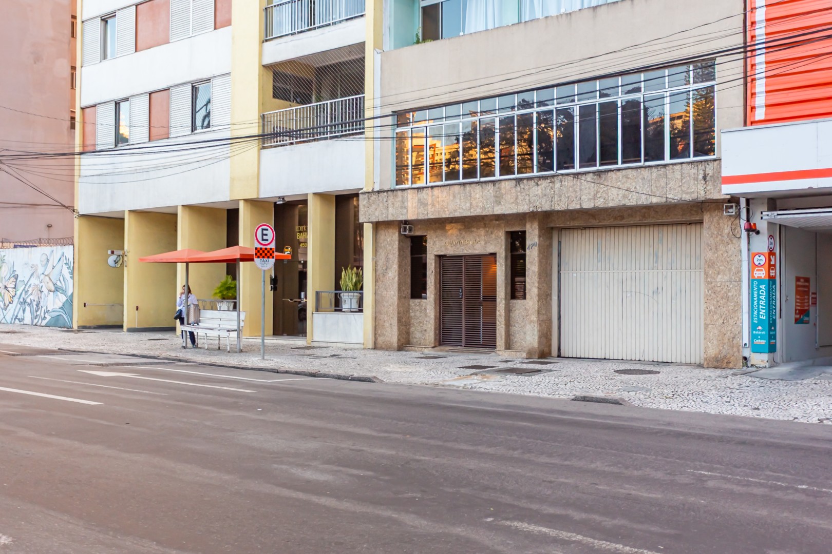 Apartamento para venda no Centro em Curitiba com 122,30m² por R$ 420.000,00