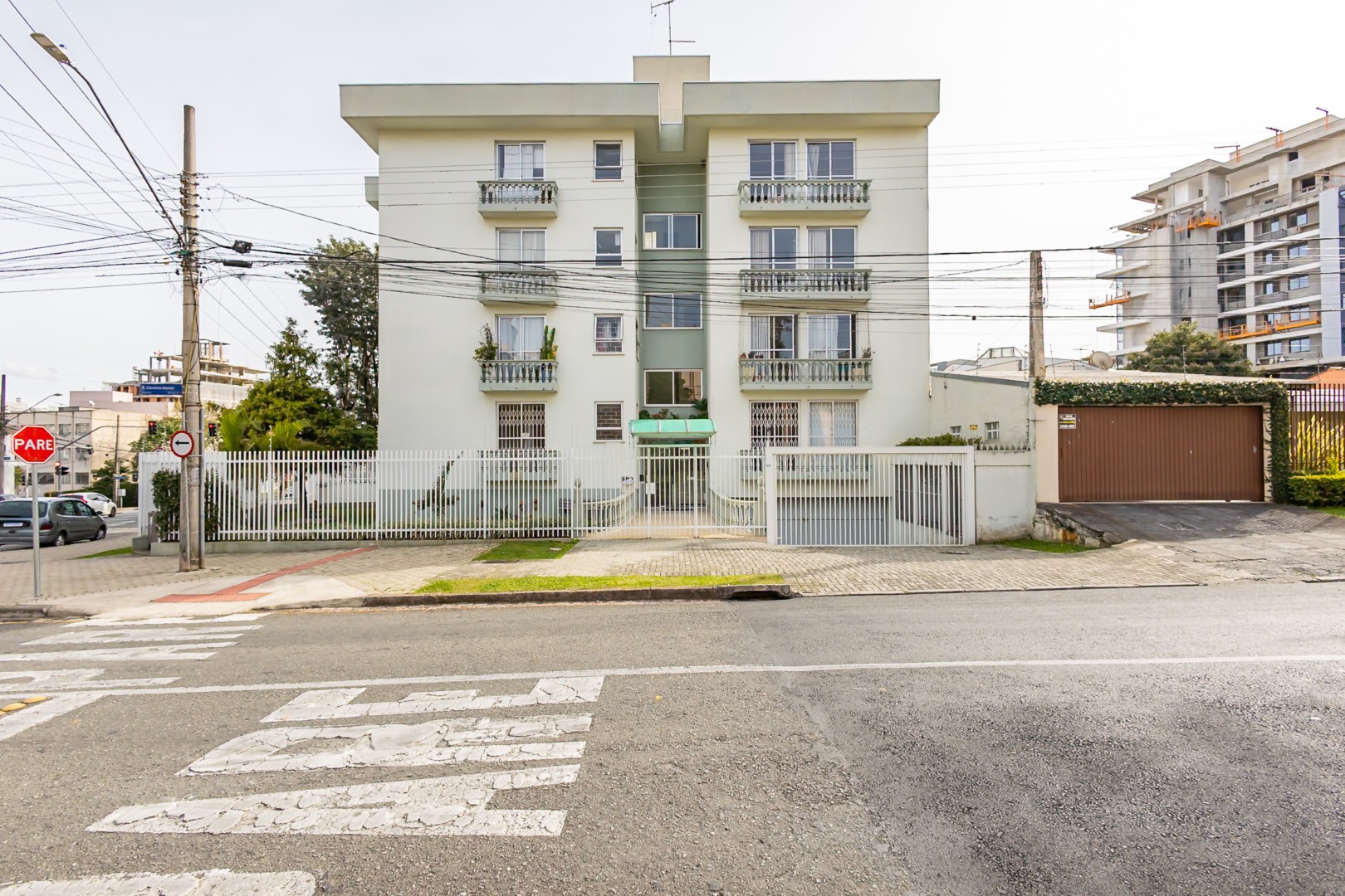 Apartamento para locacao no Agua Verde em Curitiba com 55,09m² por R$ 2.800,00