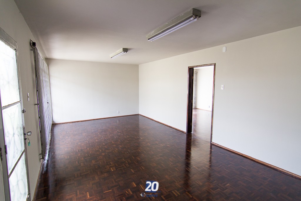 Cjto Comercial/sala para locacao no Fanny em Curitiba com 180,00m² por R$ 3.333,00
