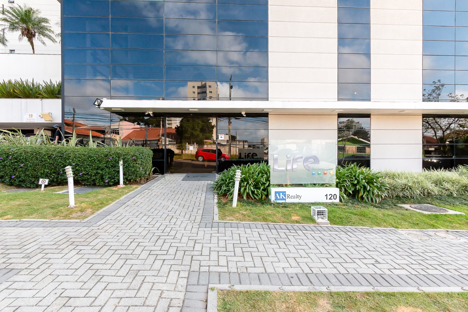 Apartamento para venda no Capao Raso em Curitiba com 164,49m² por R$ 680.000,00