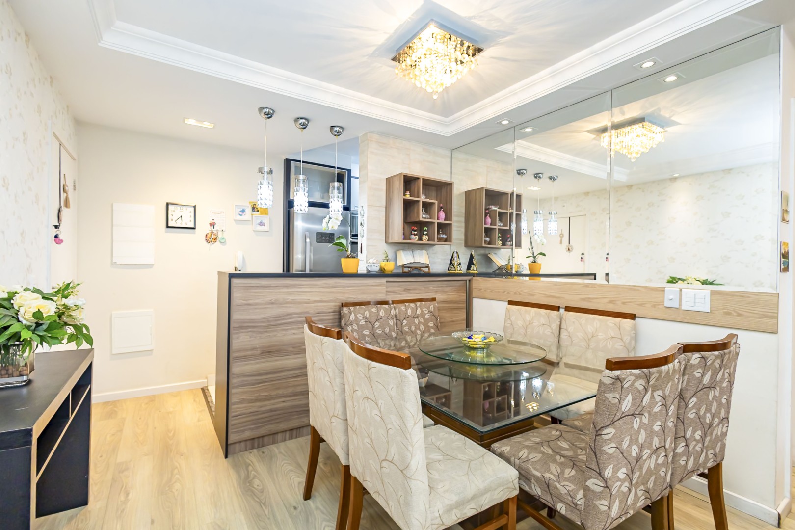 Apartamento para venda no Guaira em Curitiba com 123,77m² por R$ 420.000,00