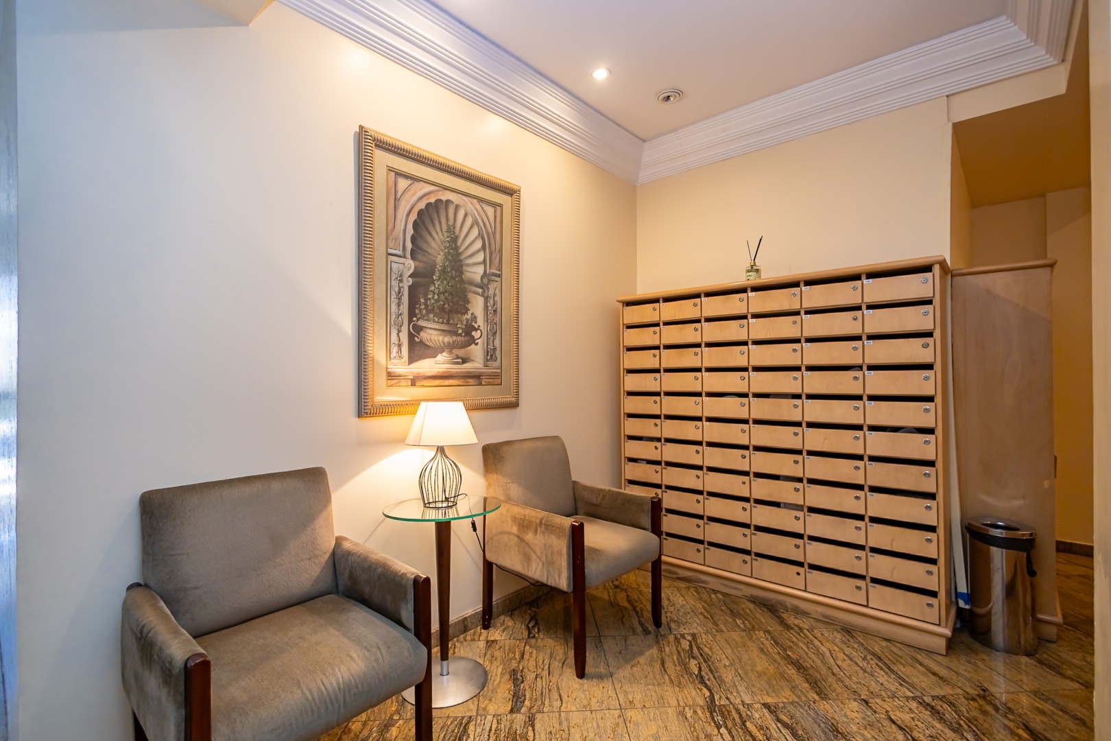 Apartamento para venda no Cristo Rei em Curitiba com 57,11m² por R$ 395.000,00