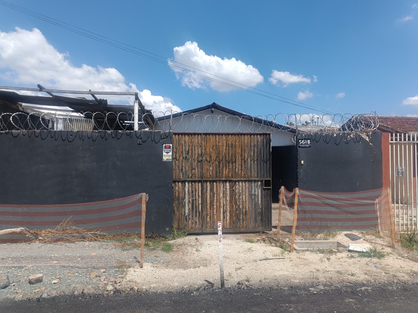 Barracão/galpão para locacao no Hauer em Curitiba com 0,00m² por R$ 2.466,00