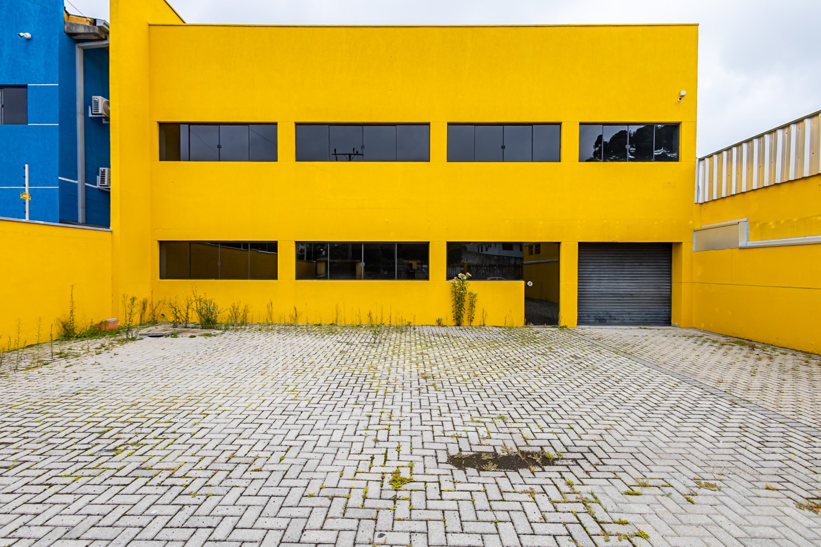 Barracão/galpão para locacao no Santa Felicidade em Curitiba com 467,00m² por R$ 12.000,00