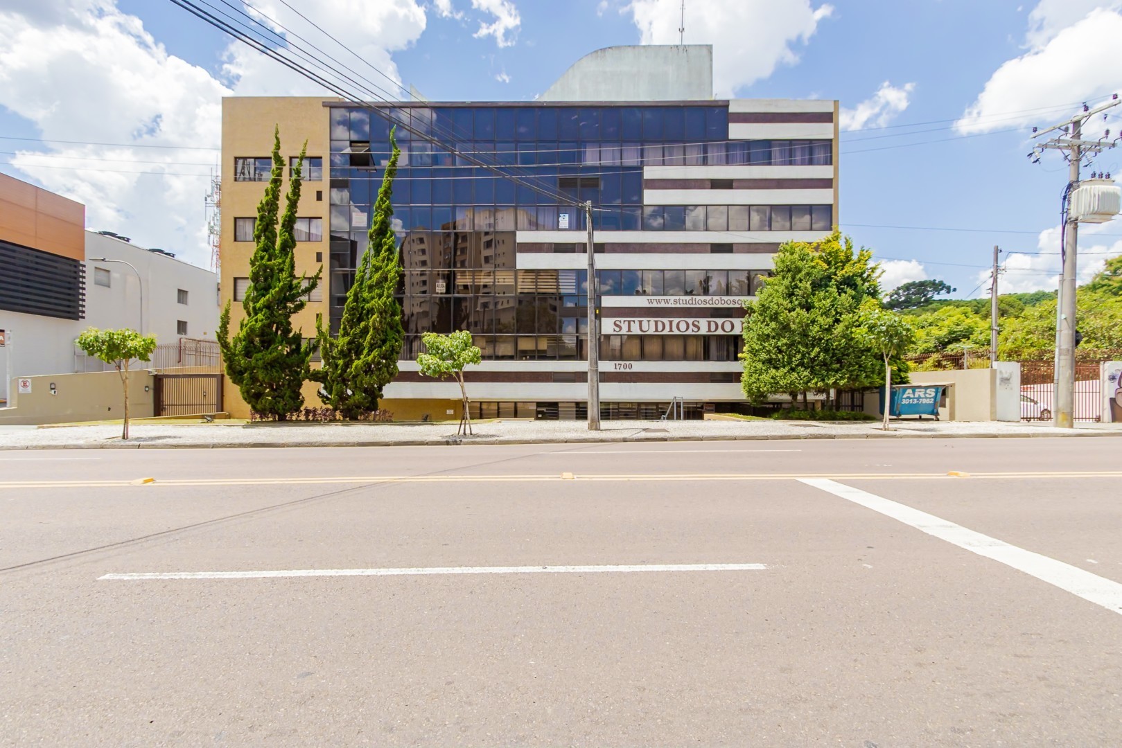 Estúdio para locacao no Juveve em Curitiba com 0,00m² por R$ 2.533,00