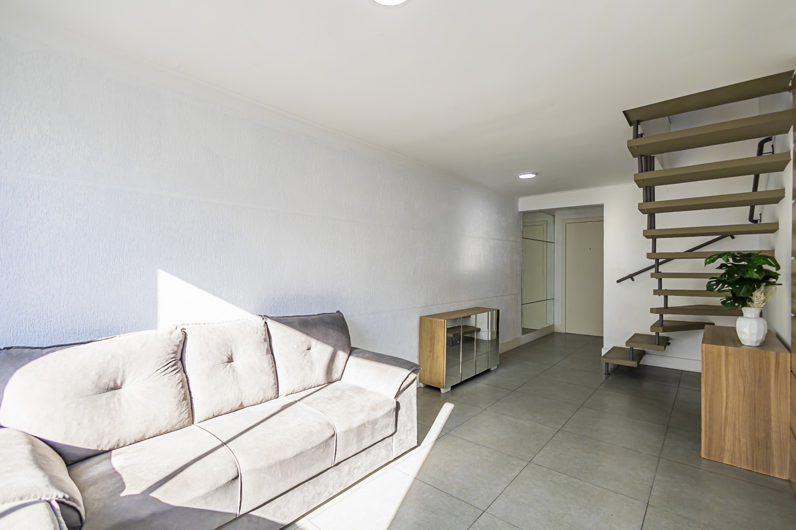 Cobertura para venda no Jardim Botanico em Curitiba com 122,45m² por R$ 699.000,00