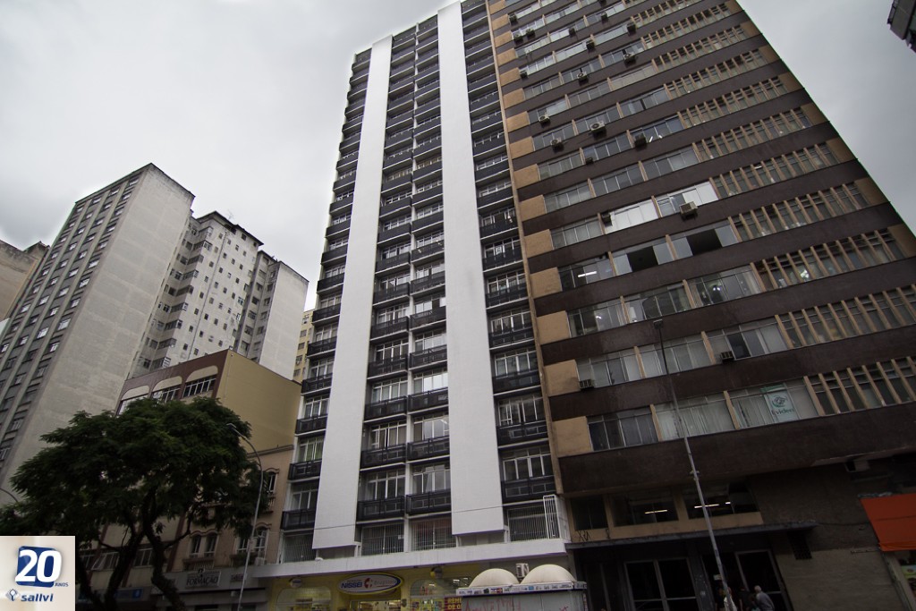 Cjto Comercial_sala para venda no Centro em Curitiba com 43,90m² por R$ 210.000,00