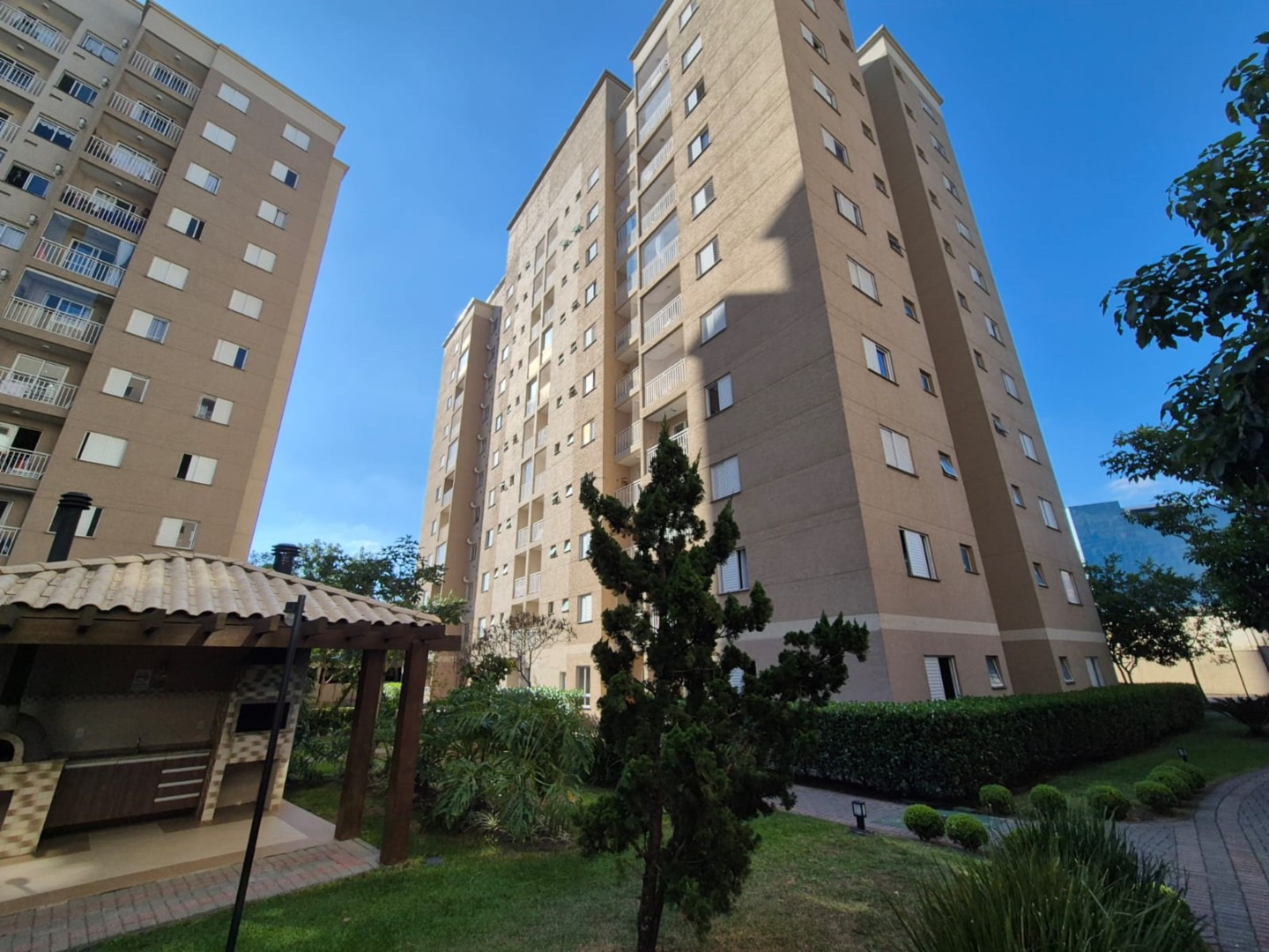 Apartamento para locacao no Fanny em Curitiba com 77,51m² por R$ 2.933,00