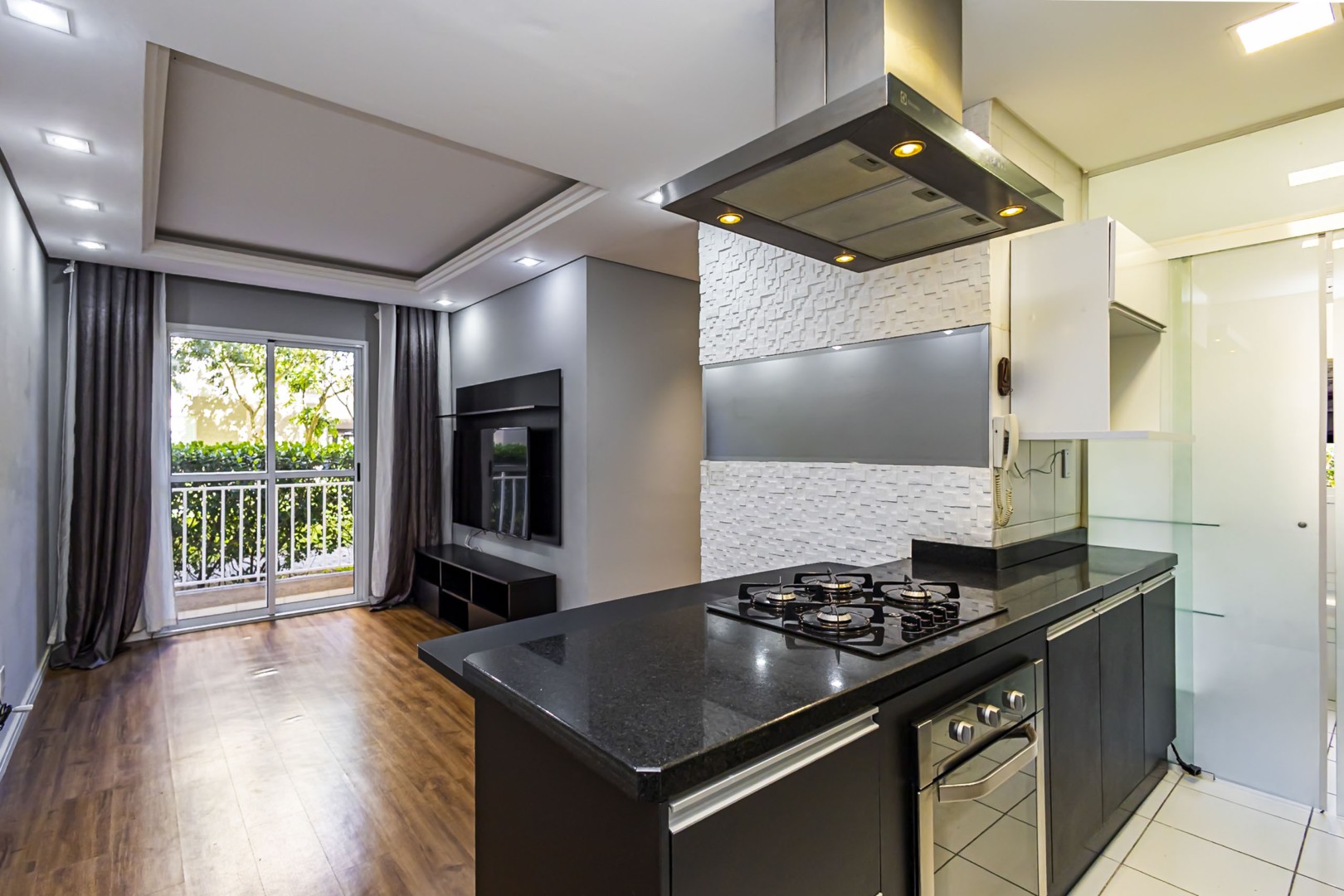 Apartamento para locacao no Fanny em Curitiba com 77,51m² por R$ 2.933,00