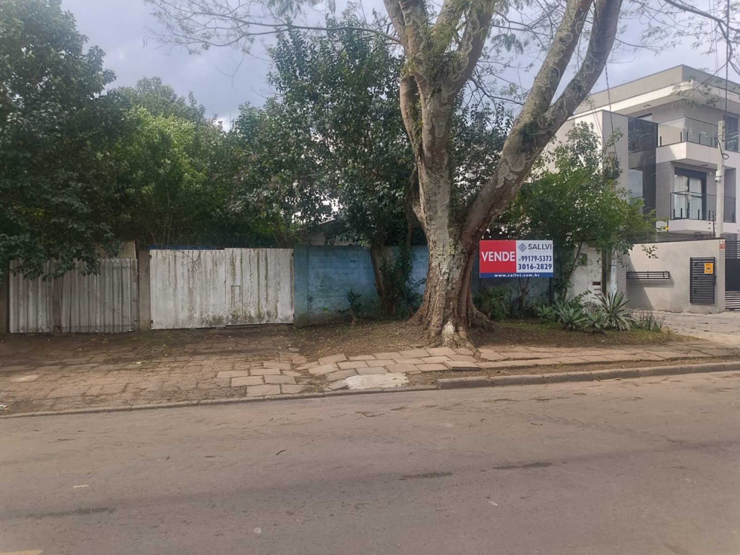 Terreno para venda no Agua Verde em Curitiba com 829,00m² por R$ 2.000.000,00