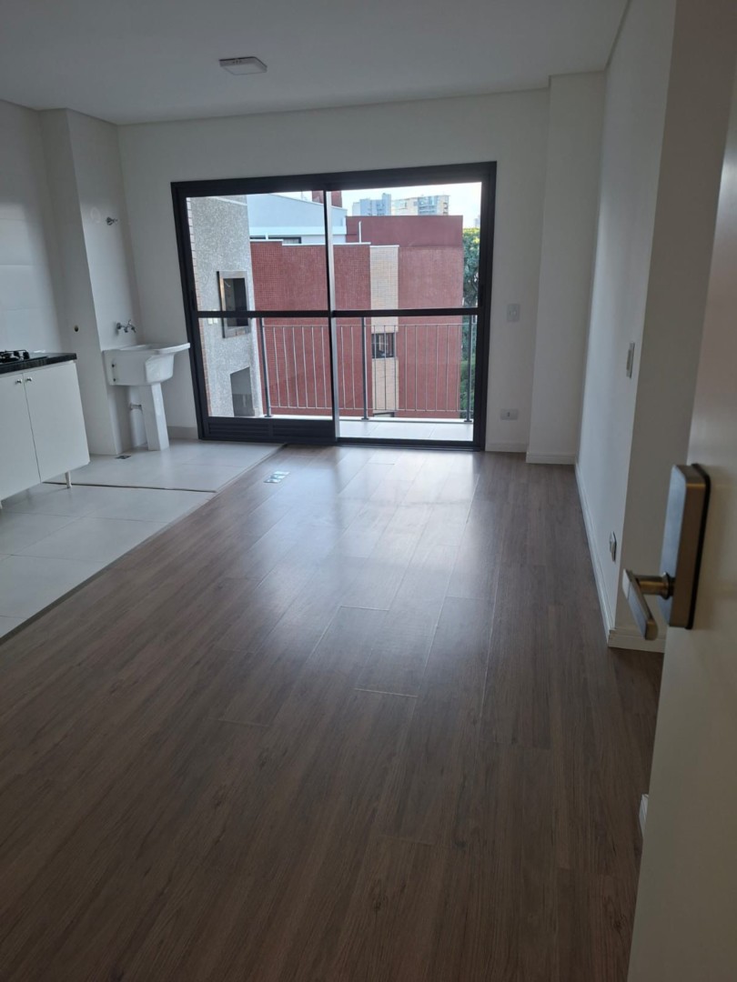Apartamento para locacao no Alto da Gloria em Curitiba com 82,81m² por R$ 3.733,00