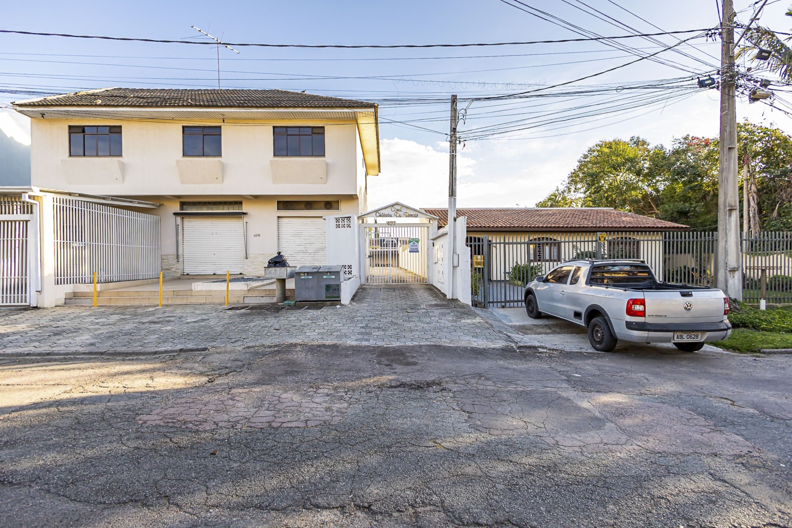 Sobrado para locacao no Guabirotuba em Curitiba com 130,00m² por R$ 4.266,00