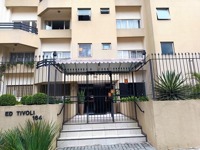 Apartamento para locacao no Portao em Curitiba com 66,14m² por R$ 2.253,00
