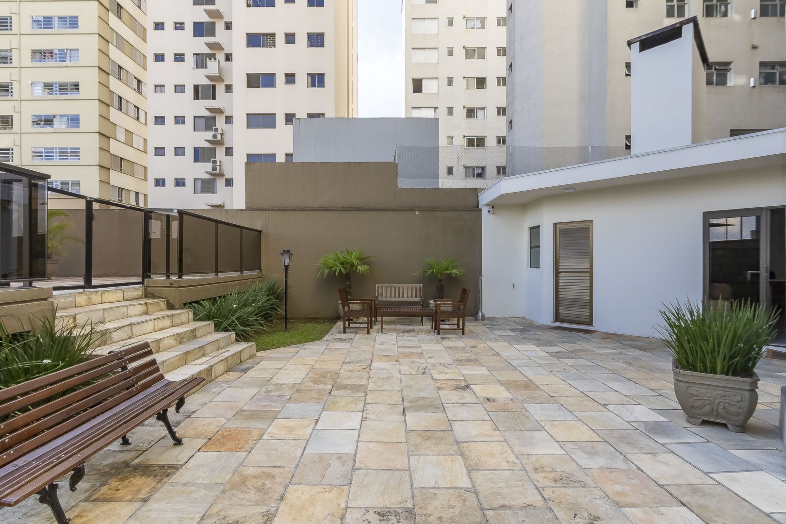 Apartamento para venda no Reboucas em Curitiba com 144,57m² por R$ 570.000,00