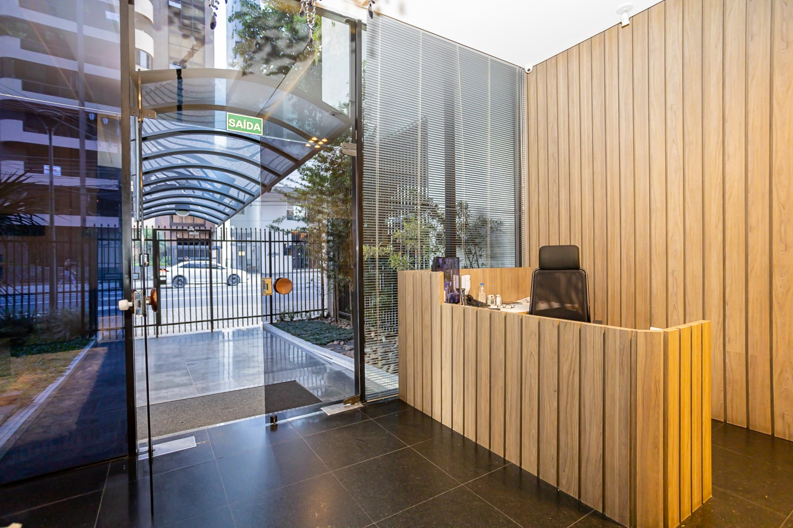 Apartamento para venda no Reboucas em Curitiba com 305,33m² por R$ 1.560.000,00