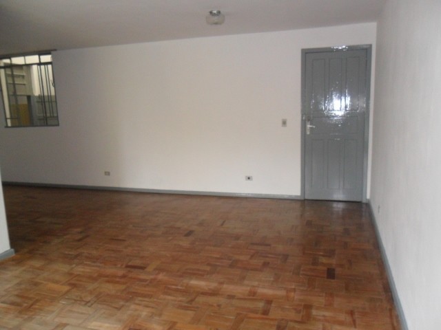 Apartamento para locacao no Ahu em Curitiba com 73,00m² por R$ 2.386,00