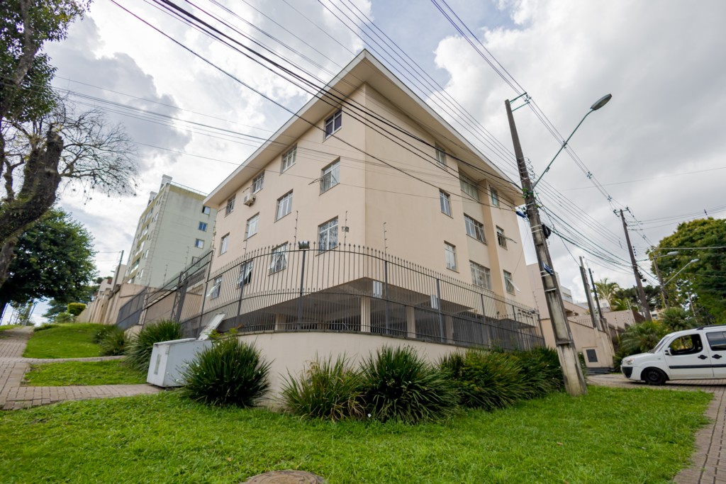 Apartamento para venda no Agua Verde em Curitiba com 108,57m² por R$ 470.000,00