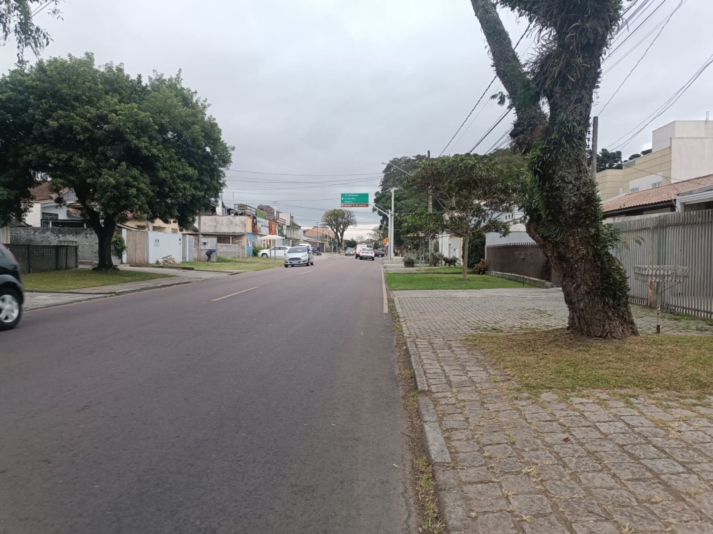 Terreno para venda no Capao da Imbuia em Curitiba com 308,00m² por R$ 598.000,00