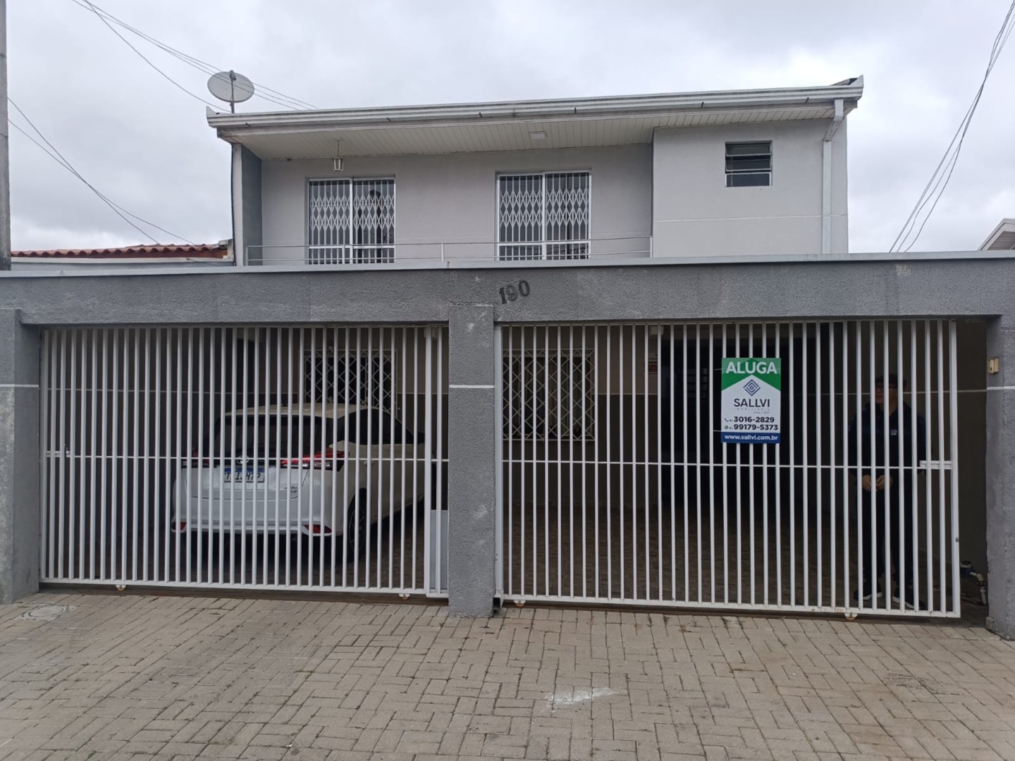 Apartamento para locacao no Pinheirinho em Curitiba com 80,00m² por R$ 2.253,00
