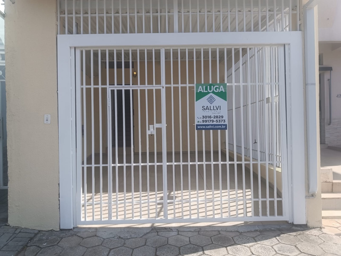 Apartamento para locacao no Guabirotuba em Curitiba com 160,00m² por R$ 3.866,00