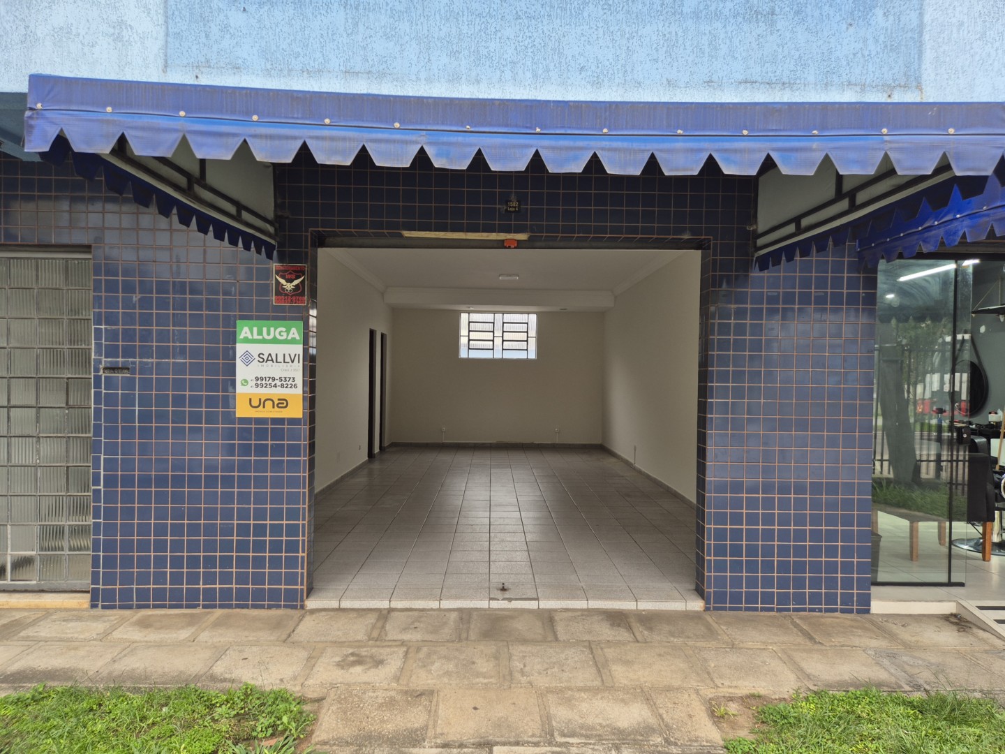 Loja para locacao no Fanny em Curitiba com 55,00m² por R$ 2.133,00